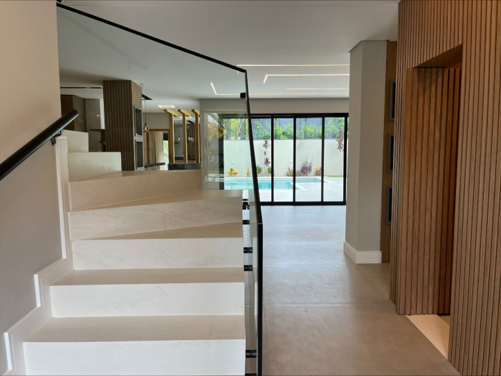 Casa à venda com 5 quartos, 480m² - Foto 9