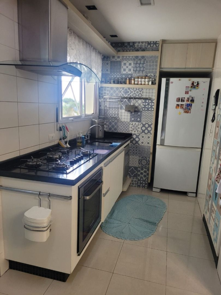 Apartamento à venda com 3 quartos, 125m² - Foto 5