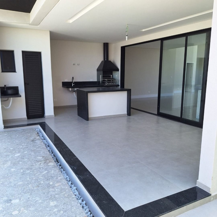 Casa à venda com 3 quartos, 270m² - Foto 5