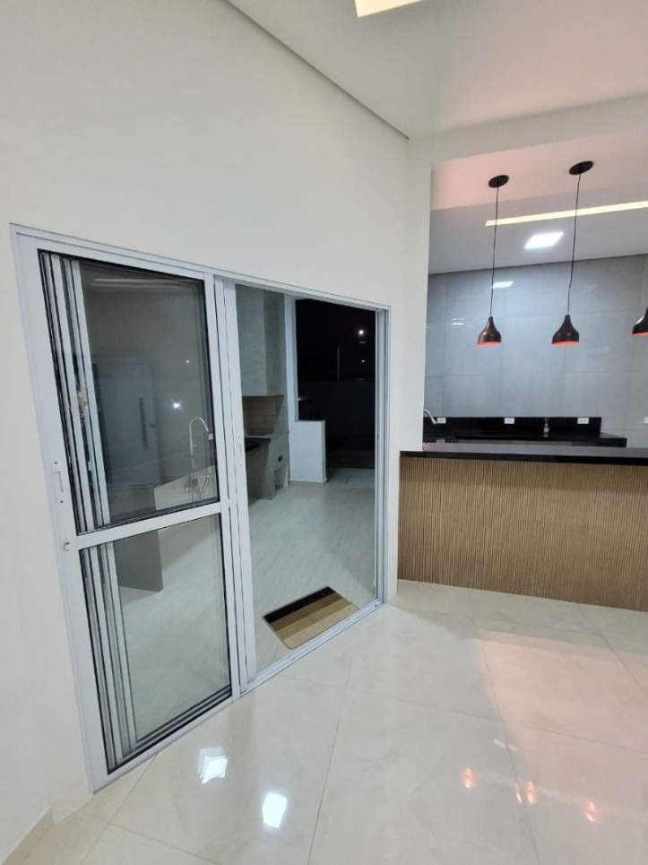 Casa à venda com 3 quartos, 145m² - Foto 15