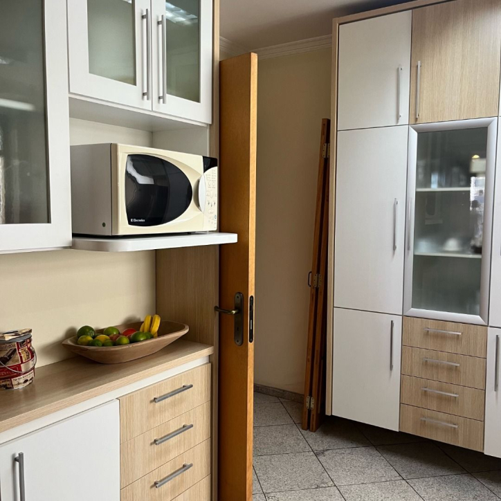 Apartamento à venda com 4 quartos, 144m² - Foto 6