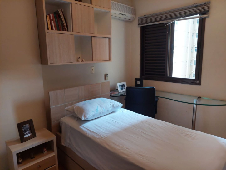 Apartamento à venda com 4 quartos, 144m² - Foto 10