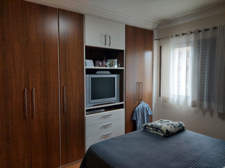 Apartamento à venda com 4 quartos, 144m² - Foto 19