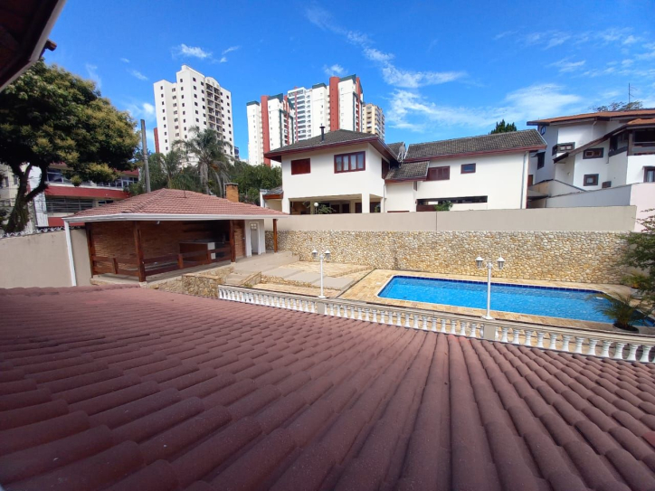 Casa à venda e aluguel com 4 quartos, 500m² - Foto 15