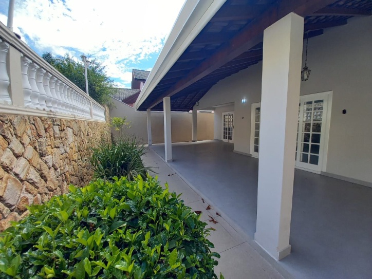 Casa à venda e aluguel com 4 quartos, 500m² - Foto 21