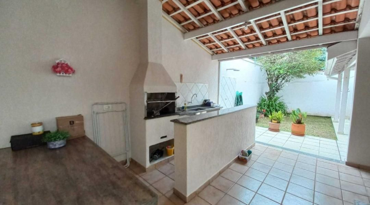 Casa à venda com 3 quartos, 190m² - Foto 20