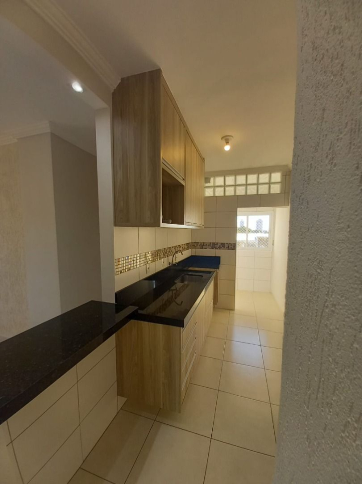 Apartamento à venda com 2 quartos, 62m² - Foto 1