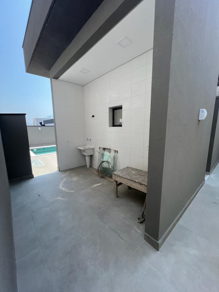 Casa à venda com 3 quartos, 214m² - Foto 6