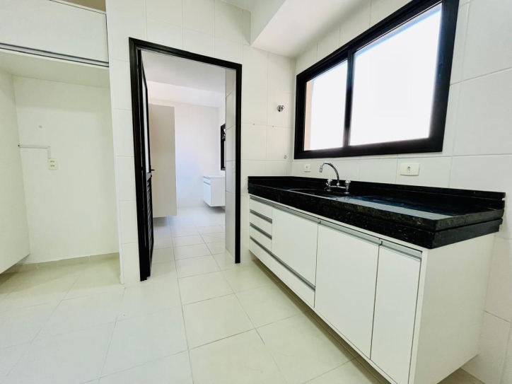 Apartamento à venda com 4 quartos, 157m² - Foto 31