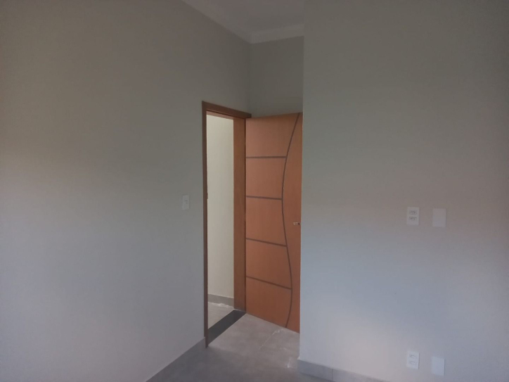 Casa à venda com 3 quartos, 150m² - Foto 4