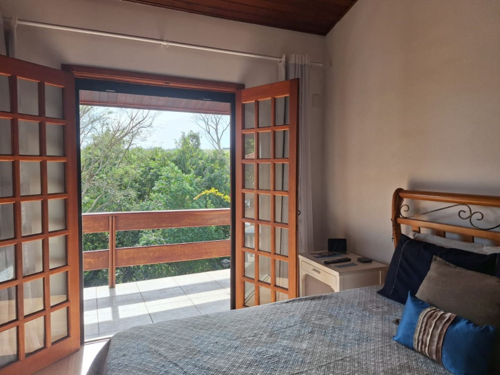 Casa à venda com 3 quartos, 240m² - Foto 6