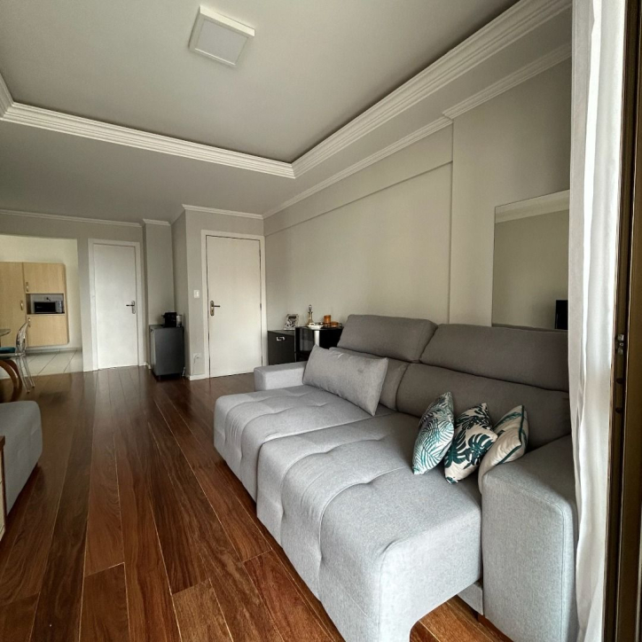 Apartamento à venda com 3 quartos, 144m² - Foto 6