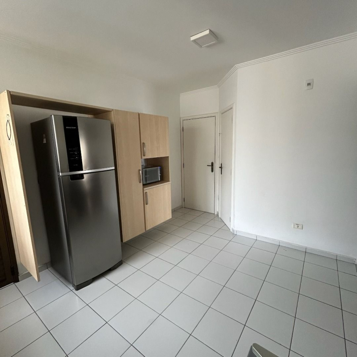 Apartamento à venda com 3 quartos, 144m² - Foto 18