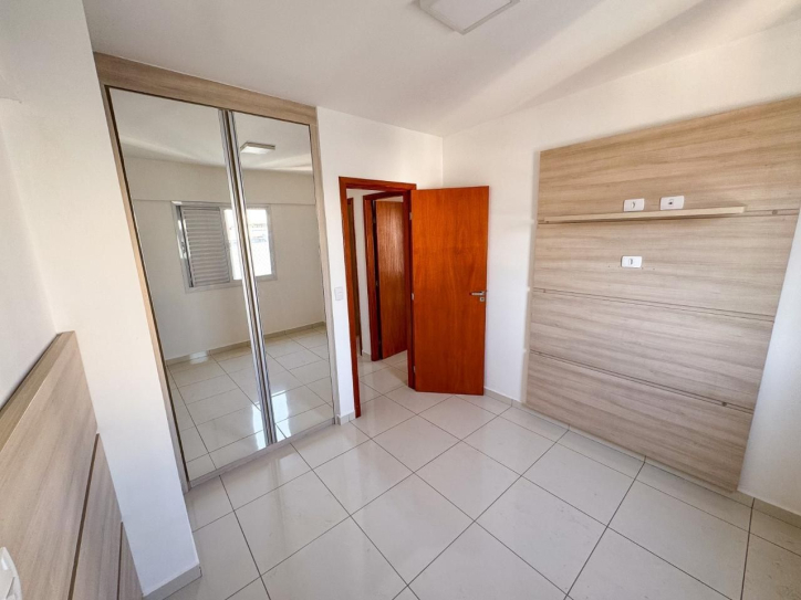 Apartamento à venda com 3 quartos, 92m² - Foto 11