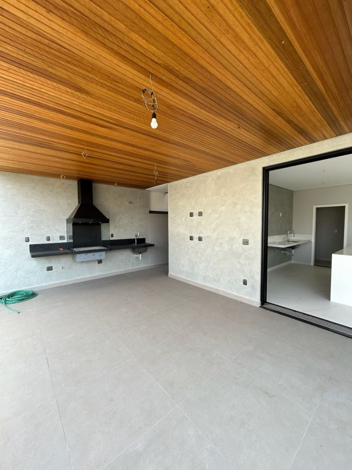 Casa à venda com 4 quartos, 349m² - Foto 8