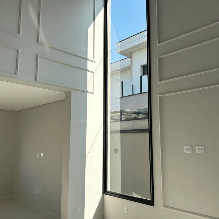 Casa à venda com 4 quartos, 354m² - Foto 7