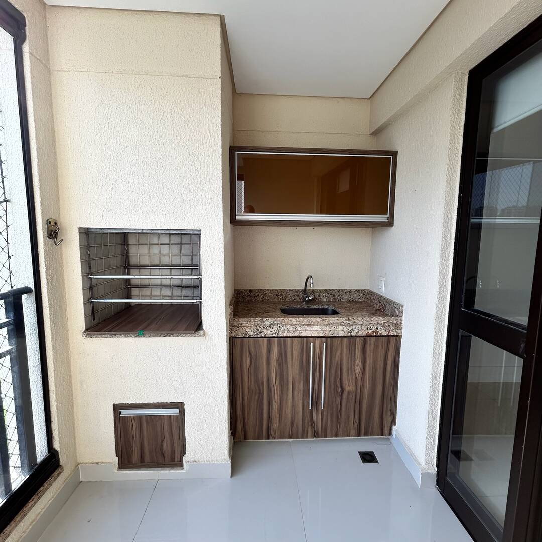 Apartamento à venda com 3 quartos, 118m² - Foto 7