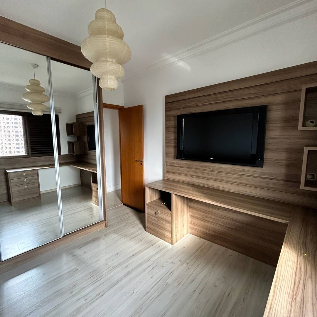 Apartamento à venda com 3 quartos, 118m² - Foto 11