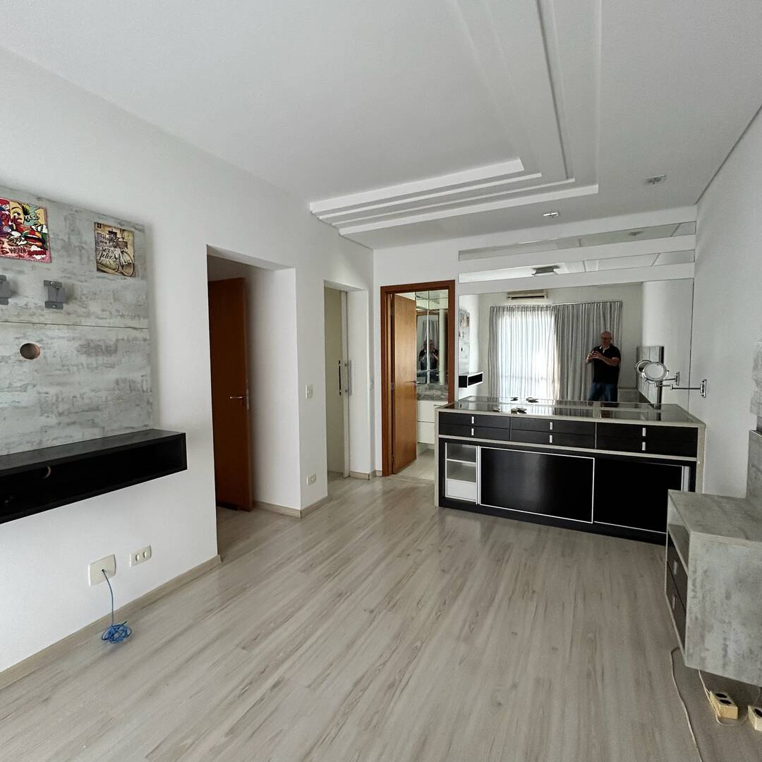 Apartamento à venda com 3 quartos, 118m² - Foto 17