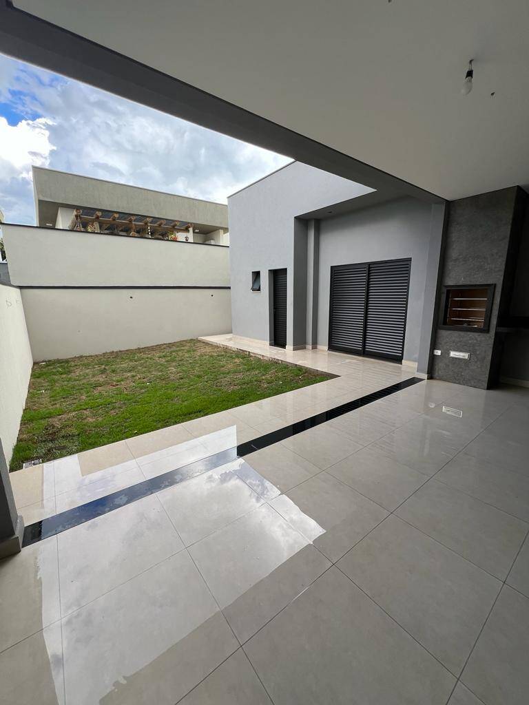 Casa à venda com 3 quartos, 150m² - Foto 14