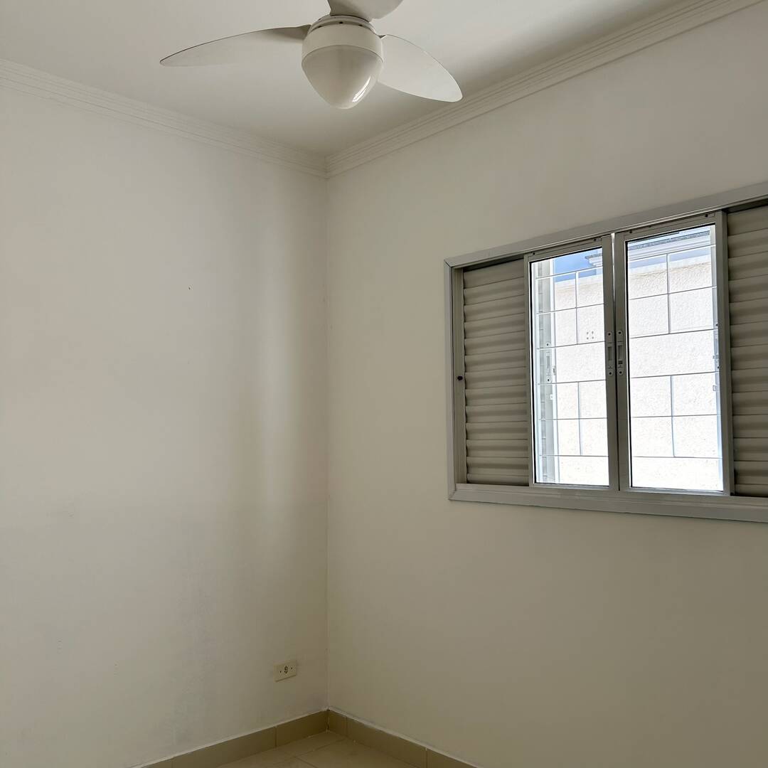 Casa à venda com 3 quartos, 100m² - Foto 5