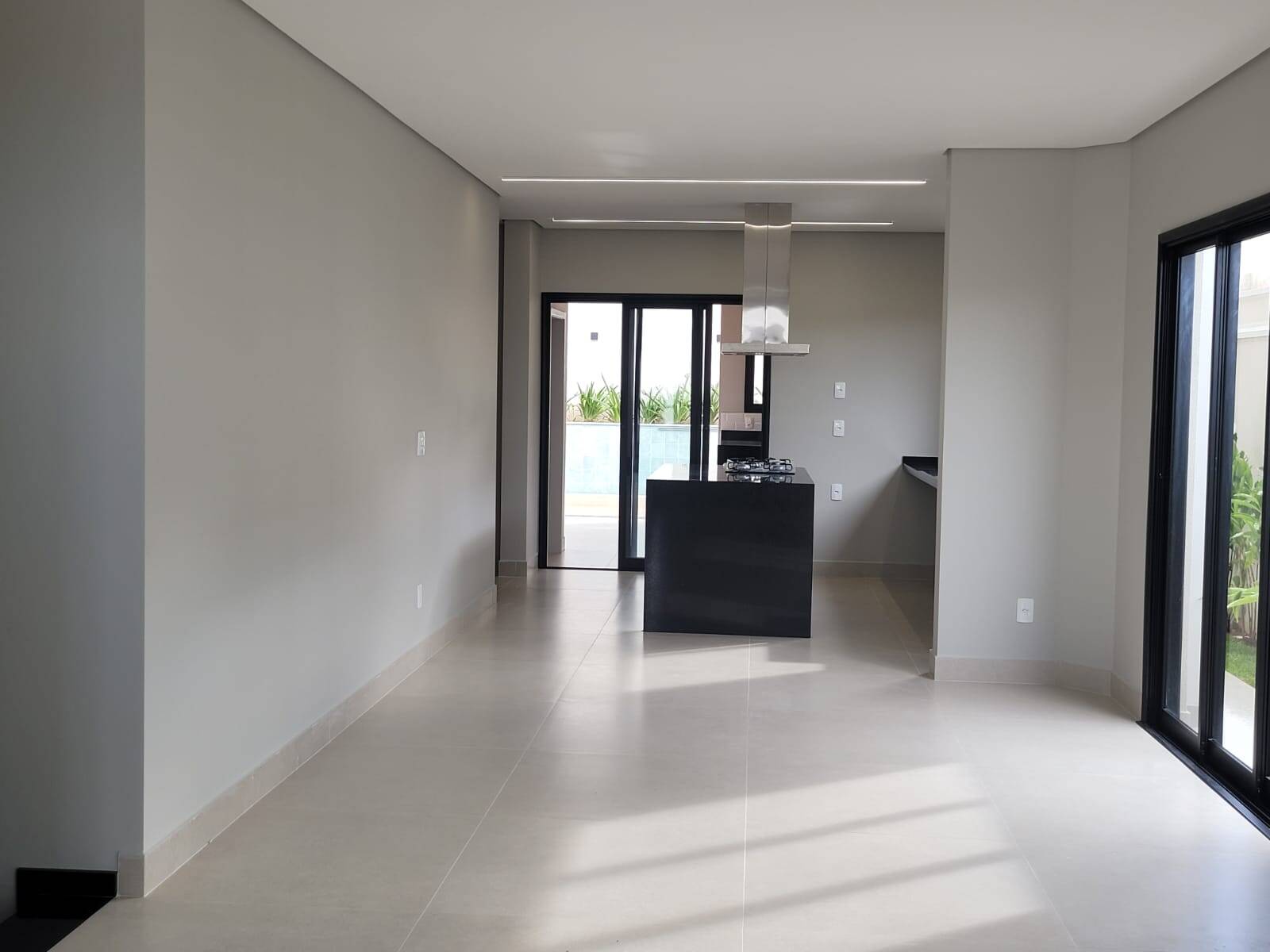 Casa à venda com 4 quartos, 263m² - Foto 19