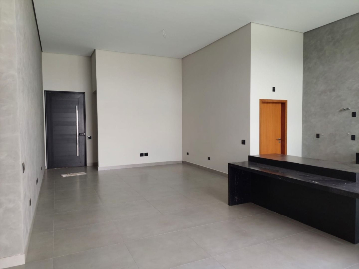 Casa à venda com 4 quartos, 230m² - Foto 3