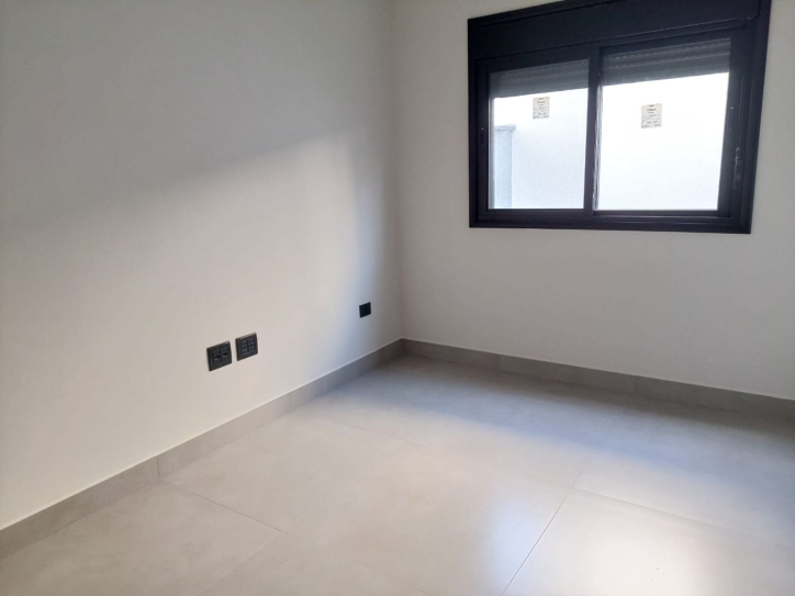 Casa à venda com 4 quartos, 230m² - Foto 5