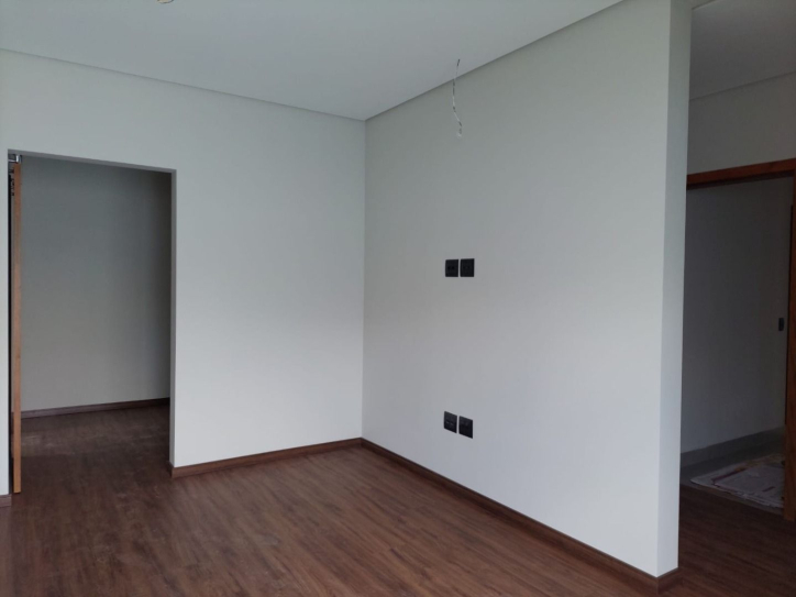 Casa à venda com 4 quartos, 230m² - Foto 18