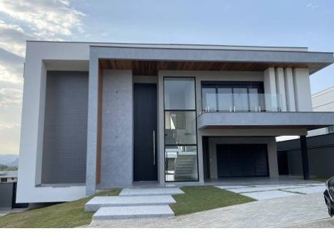 Casa à venda com 4 quartos, 420m² - Foto 1