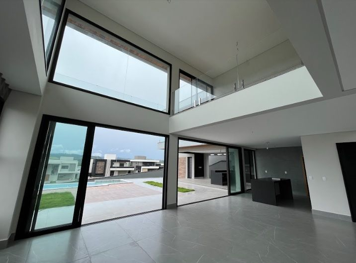 Casa à venda com 4 quartos, 420m² - Foto 21