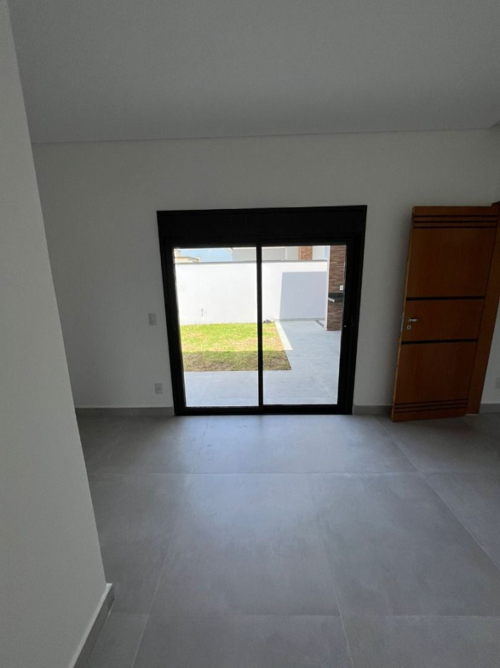 Casa à venda com 3 quartos, 150m² - Foto 18