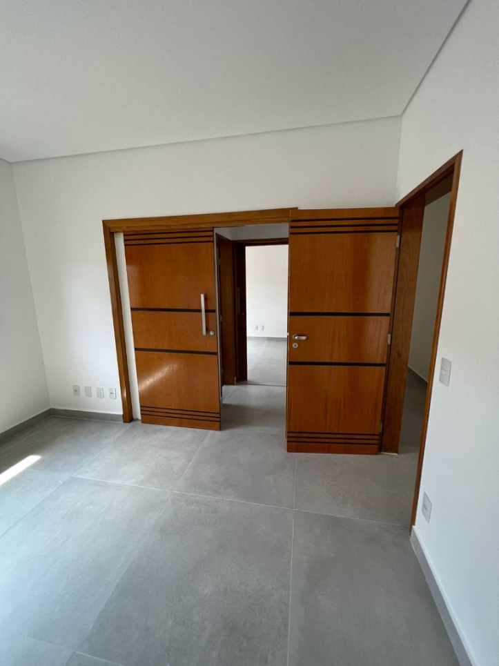 Casa à venda com 3 quartos, 150m² - Foto 23