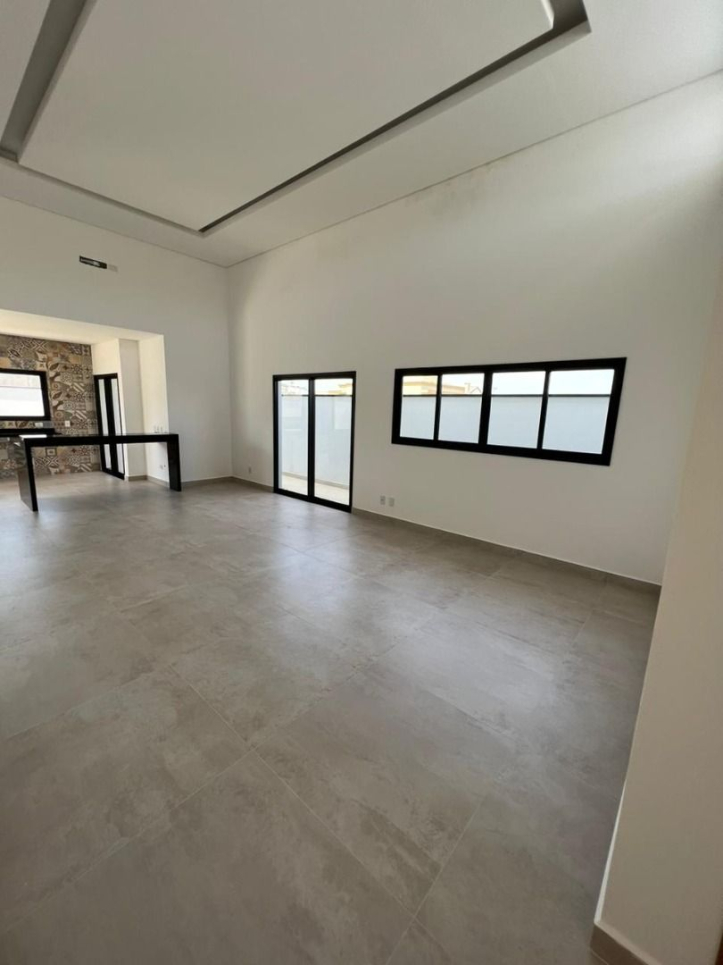 Casa à venda com 3 quartos, 150m² - Foto 5