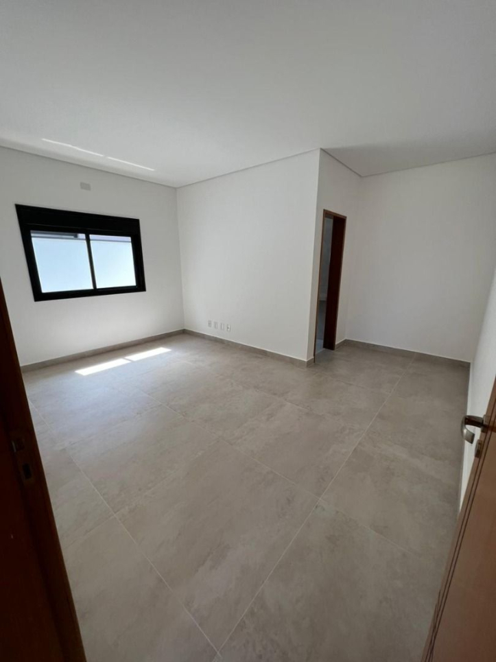 Casa à venda com 3 quartos, 150m² - Foto 14