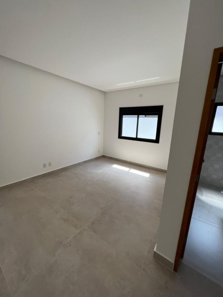 Casa à venda com 3 quartos, 150m² - Foto 17