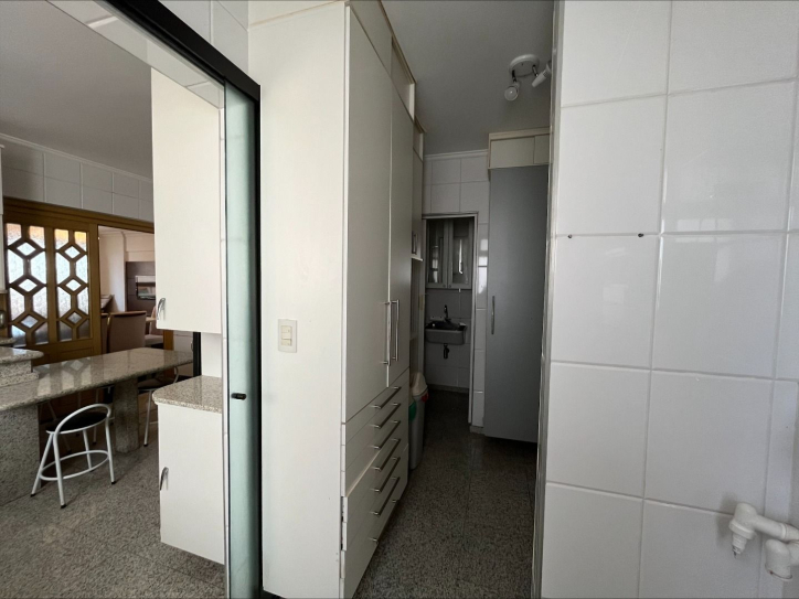 Apartamento à venda com 4 quartos, 144m² - Foto 20