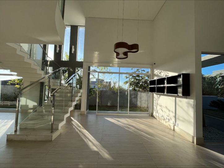 Casa à venda com 4 quartos, 650m² - Foto 6