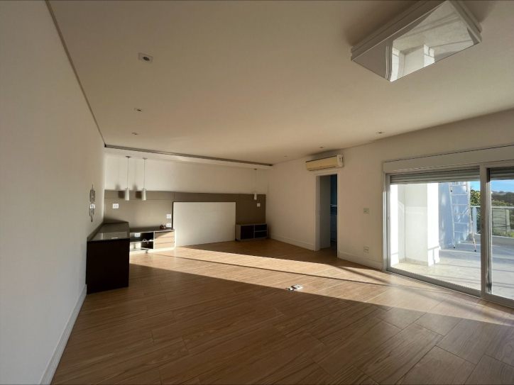 Casa à venda com 4 quartos, 650m² - Foto 28