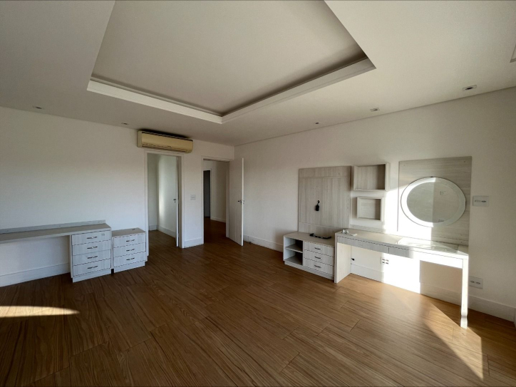 Casa à venda com 4 quartos, 650m² - Foto 29