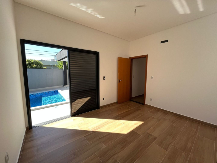 Casa à venda com 4 quartos, 220m² - Foto 5