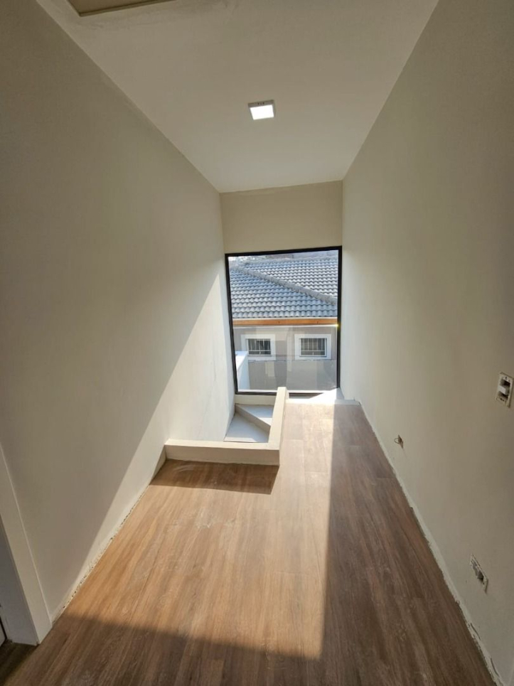 Casa à venda com 3 quartos, 150m² - Foto 25