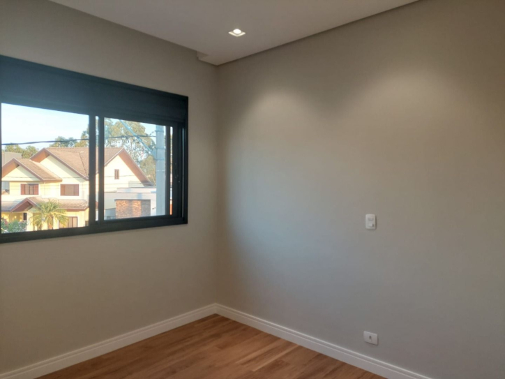 Casa à venda com 4 quartos, 270m² - Foto 16