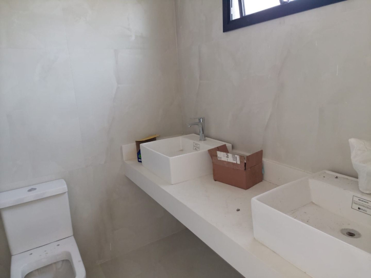 Casa à venda com 4 quartos, 230m² - Foto 15