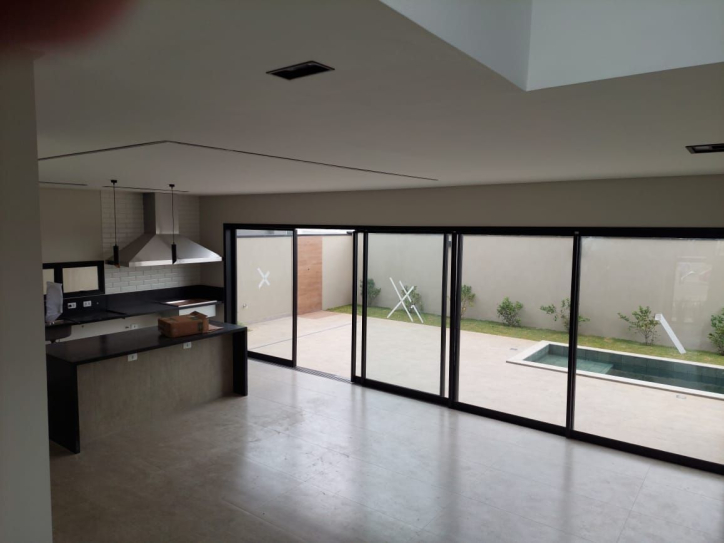 Casa à venda com 4 quartos, 237m² - Foto 6