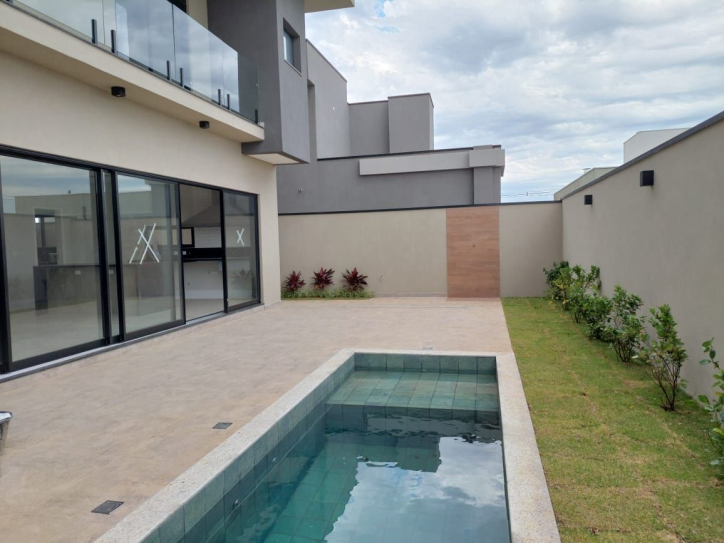 Casa à venda com 4 quartos, 237m² - Foto 18