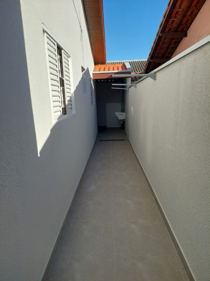 Casa à venda com 2 quartos, 100m² - Foto 6