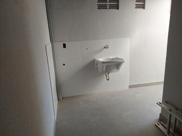 Casa à venda com 2 quartos, 100m² - Foto 8