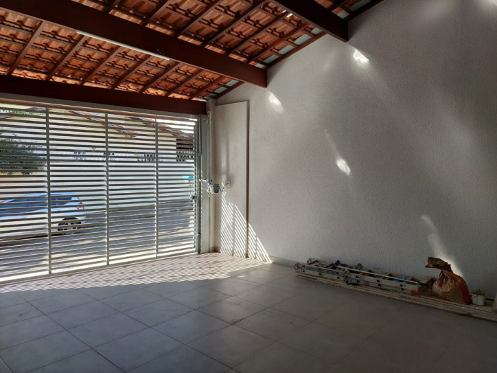 Casa à venda com 2 quartos, 100m² - Foto 9