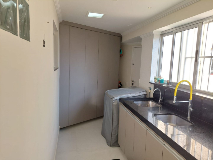 Apartamento à venda com 2 quartos, 94m² - Foto 10